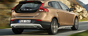 Volvo V40 — очередной нестандартный проект размещения